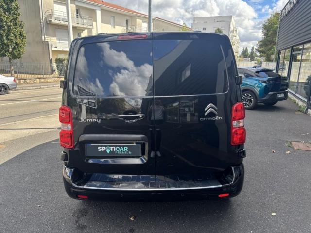 Citroen Jumpy image 8