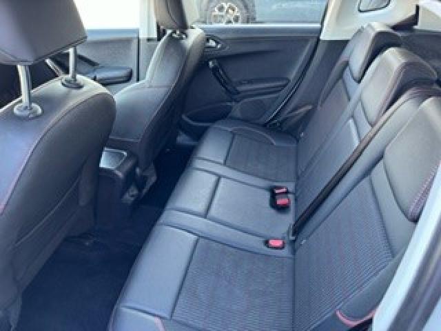 Peugeot 2008 image 4