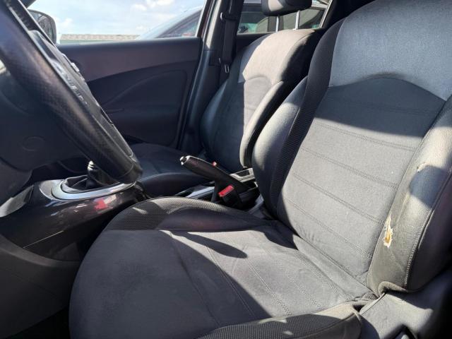 Nissan Juke image 2