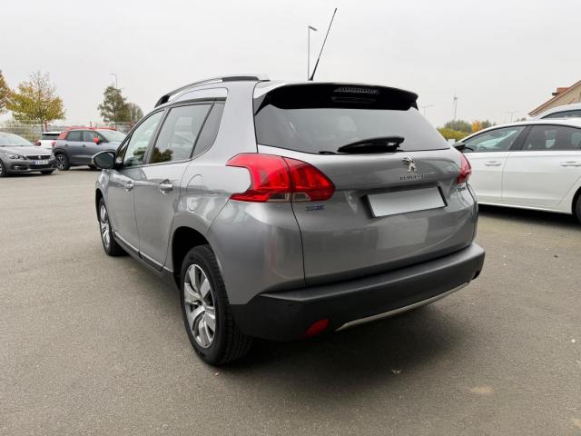 Peugeot 2008 image 5