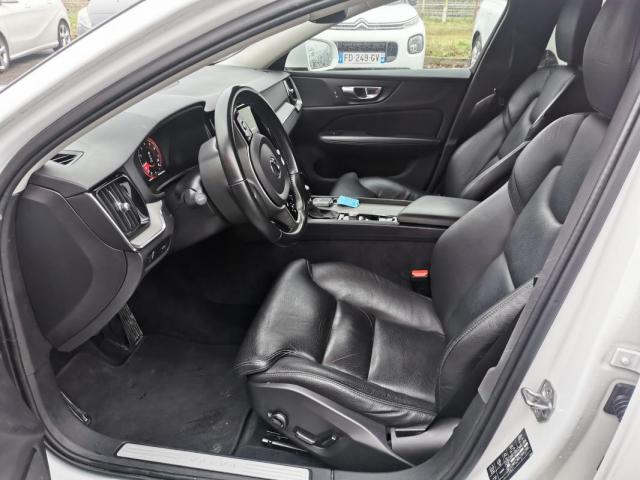 Volvo V60 image 4