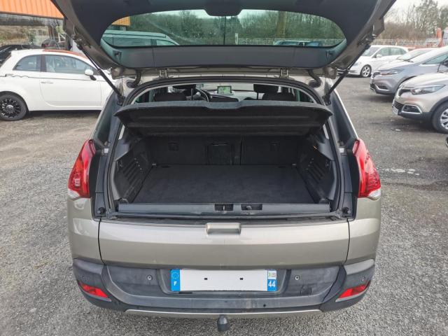 Peugeot 3008 image 1