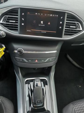 Peugeot 308 image 6