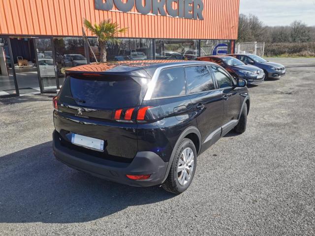 Peugeot 5008 image 4