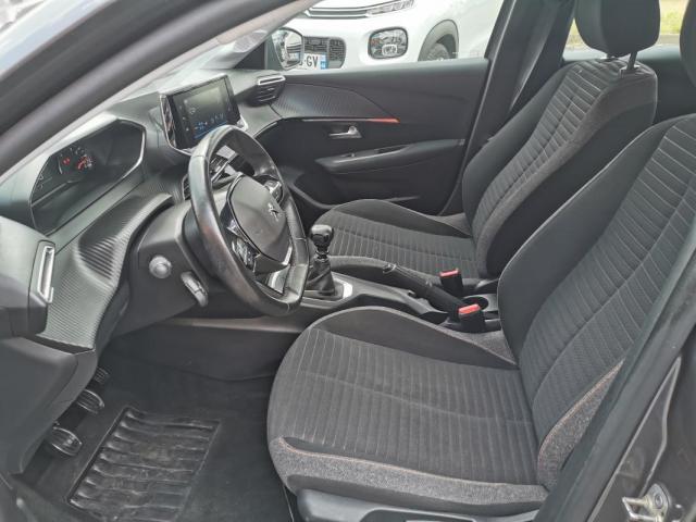 Peugeot 208 image 4