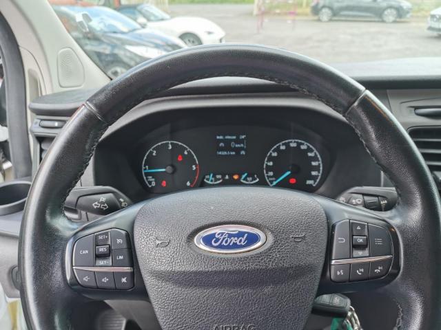 Ford Transit Custom image 2