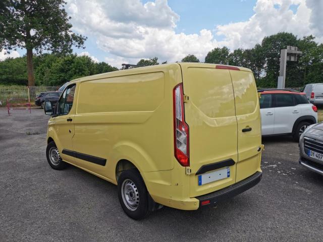 Ford Transit Custom image 8