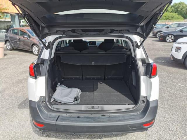 Peugeot 5008 image 5