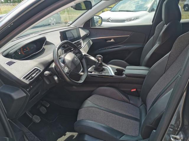 Peugeot 3008 image 9