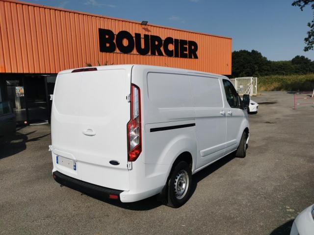 Ford Transit Custom image 5
