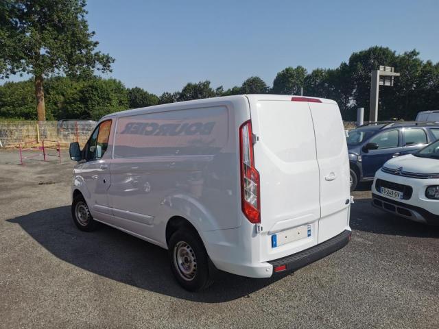 Ford Transit Custom image 1