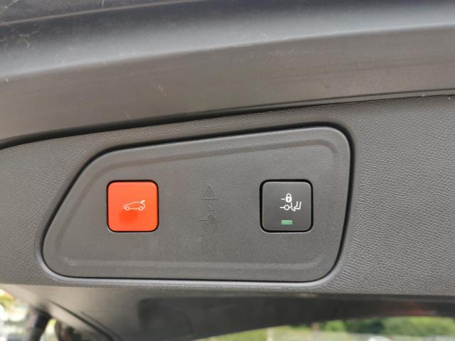 Peugeot 3008 image 2