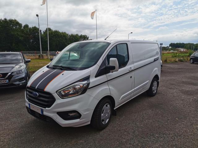 Ford Transit Custom image 3