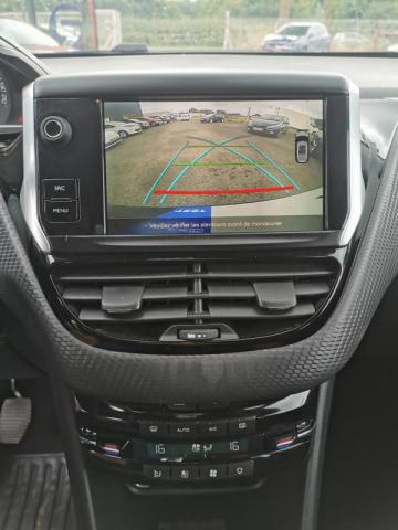 Peugeot 2008 image 7