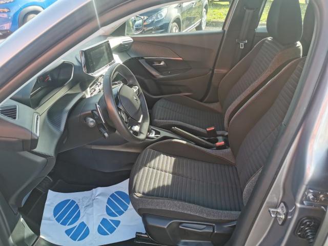 Peugeot 2008 image 4