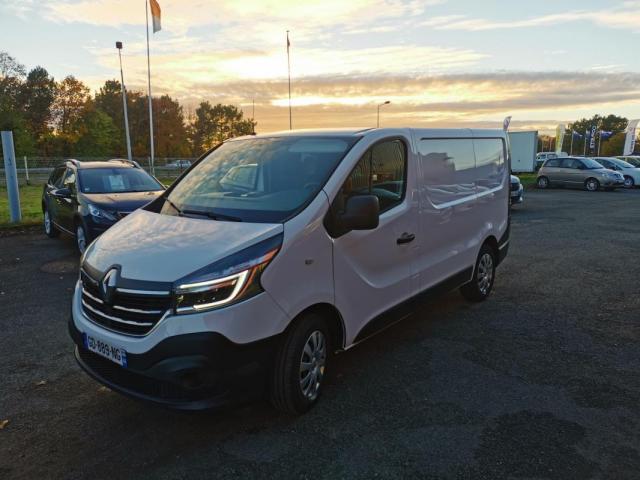 Renault Trafic image 9