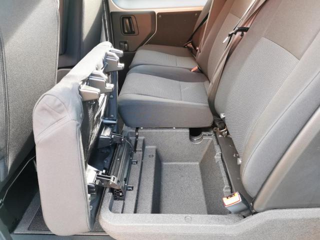 Citroen Jumpy image 6