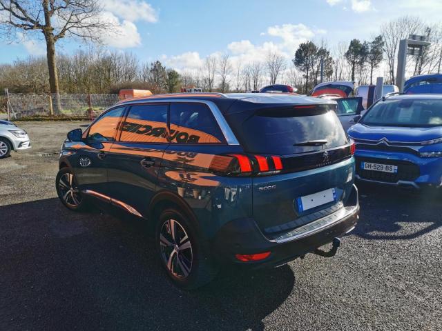Peugeot 5008 image 6