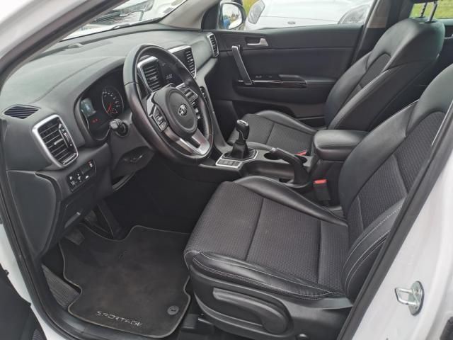 Kia Sportage image 6
