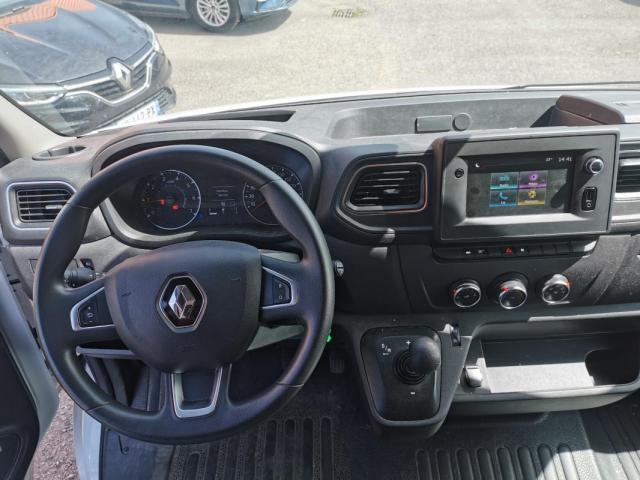 Renault Master image 3