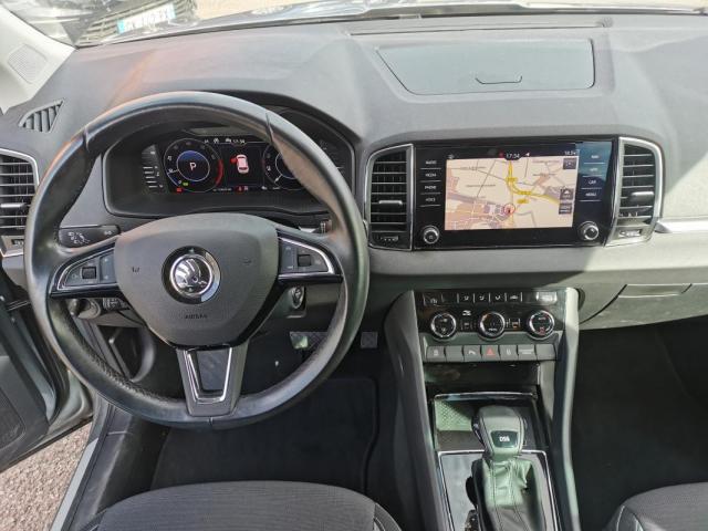 Skoda Karoq image 5