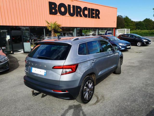 Skoda Karoq image 4