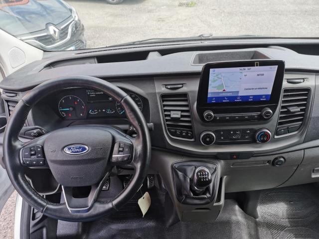 Ford Transit Custom image 4