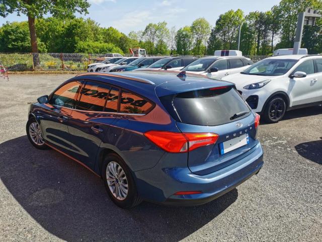 Ford Focus image 2