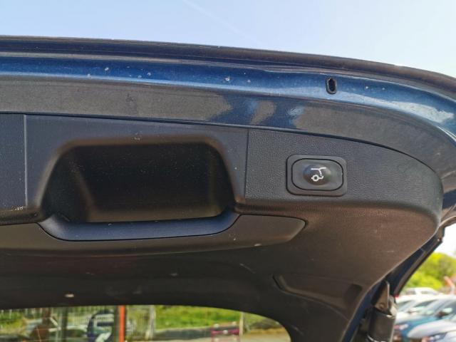 Ford Focus image 9