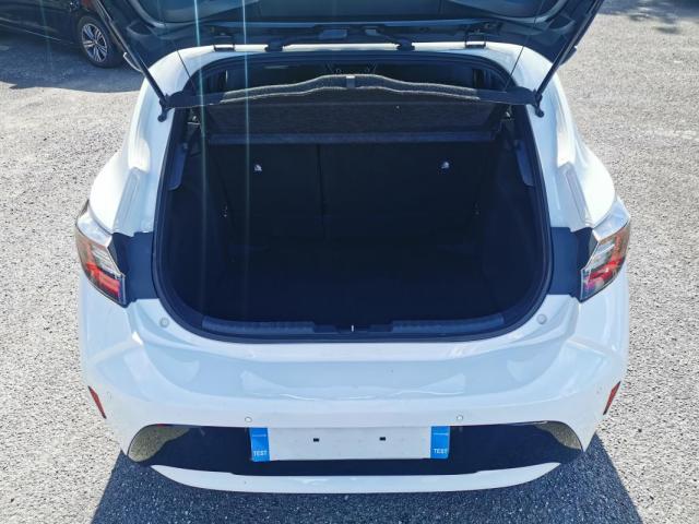 Toyota Corolla image 8