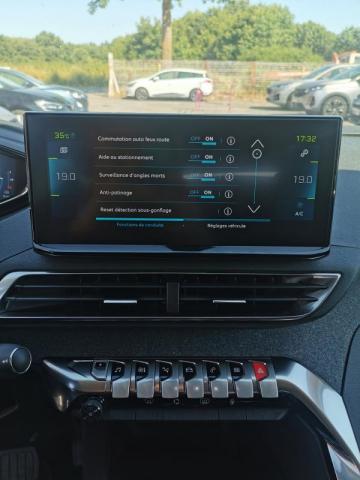 Peugeot 3008 image 8