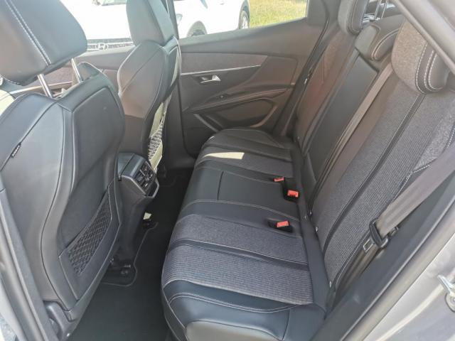 Peugeot 3008 image 6