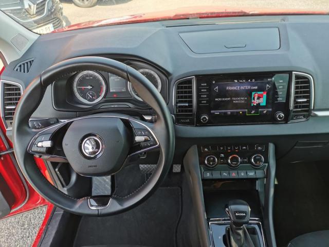 Skoda Karoq image 8
