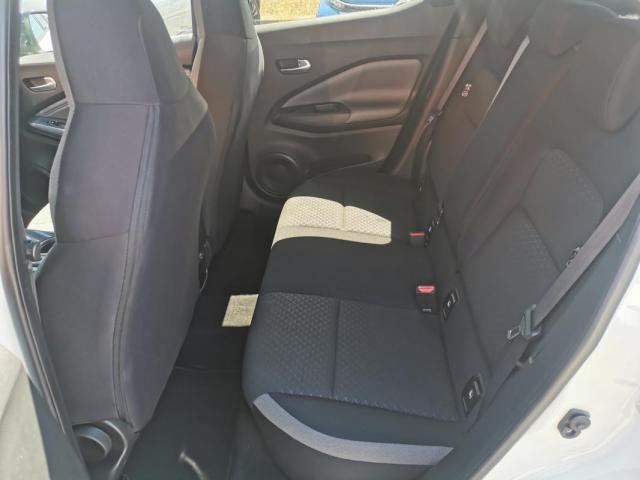 Nissan Juke image 2