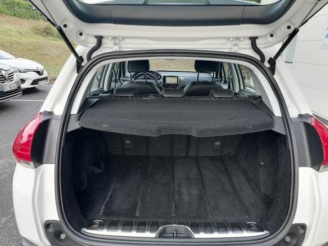 Peugeot 2008 image 5