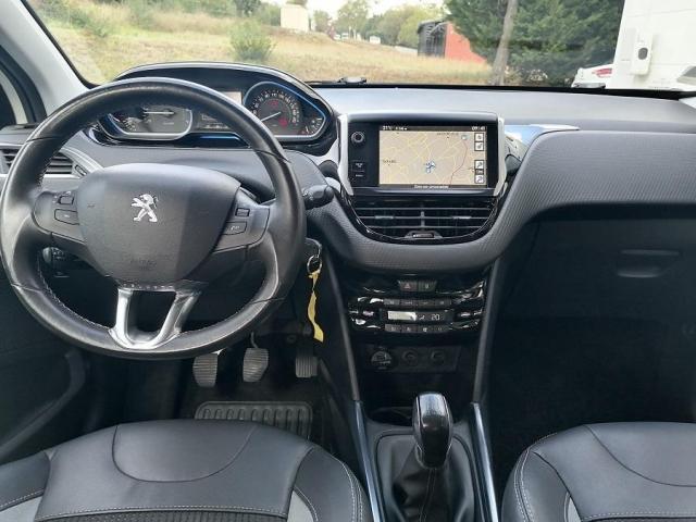 Peugeot 2008 image 1