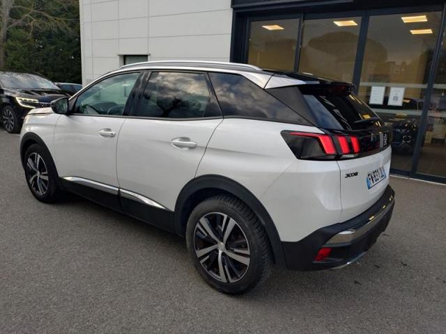 Peugeot 3008 image 1