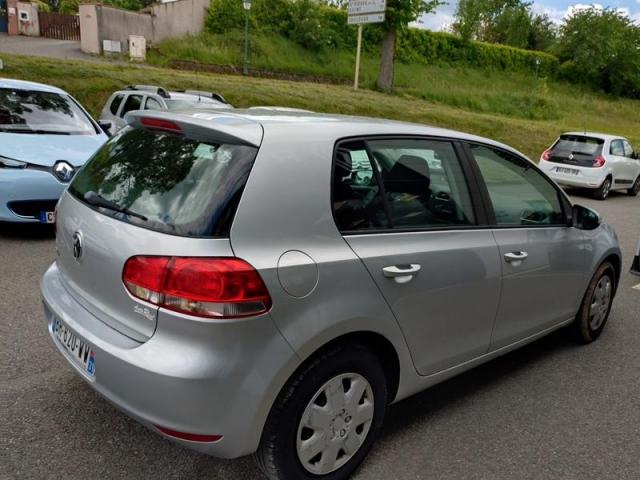 Volkswagen Golf image 2