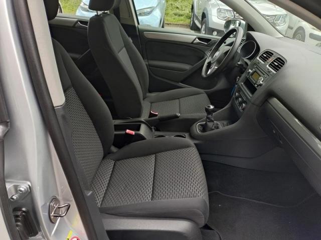 Volkswagen Golf image 6