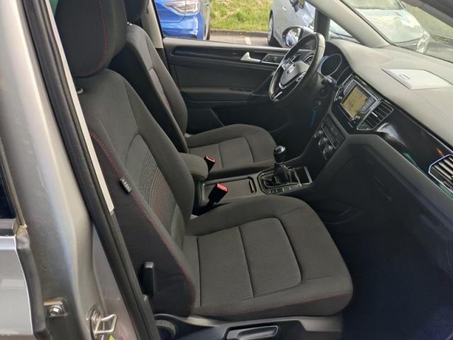 Volkswagen Golf Sportsvan image 1