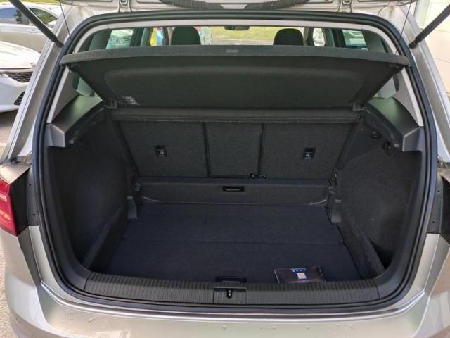 Volkswagen Golf Sportsvan image 8