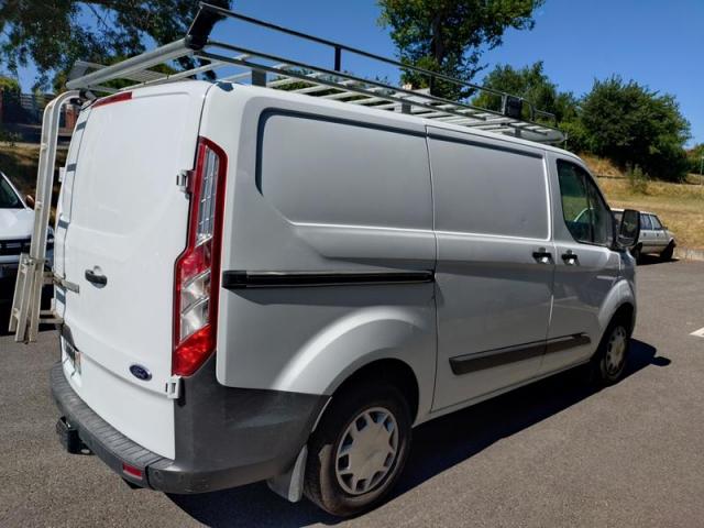 Ford Transit Custom image 4