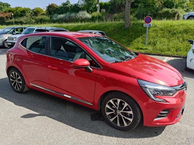 Renault Clio image 2