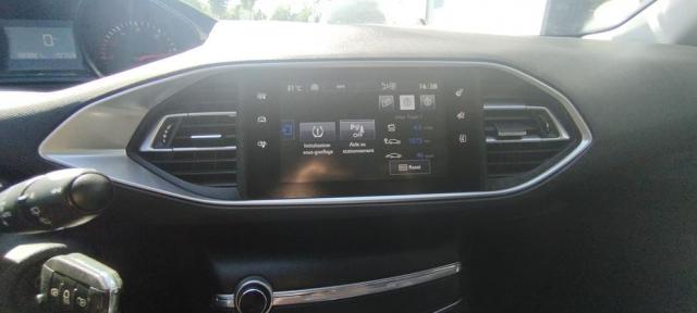 Peugeot 308 image 7