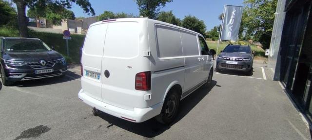 Volkswagen Transporter image 5
