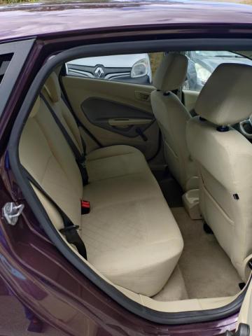 Ford Fiesta image 6