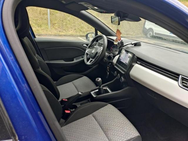 Renault Clio image 2
