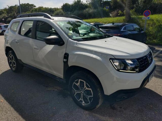 Dacia Duster image 1