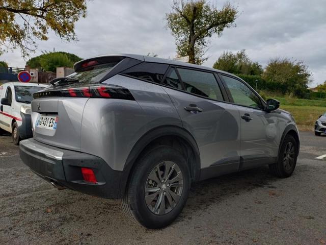 Peugeot 2008 image 6