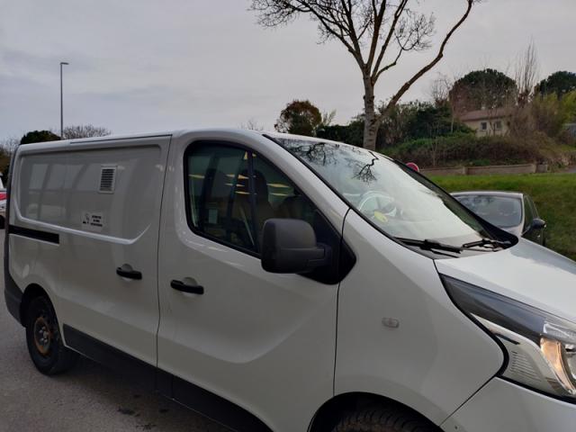 Renault Trafic image 5